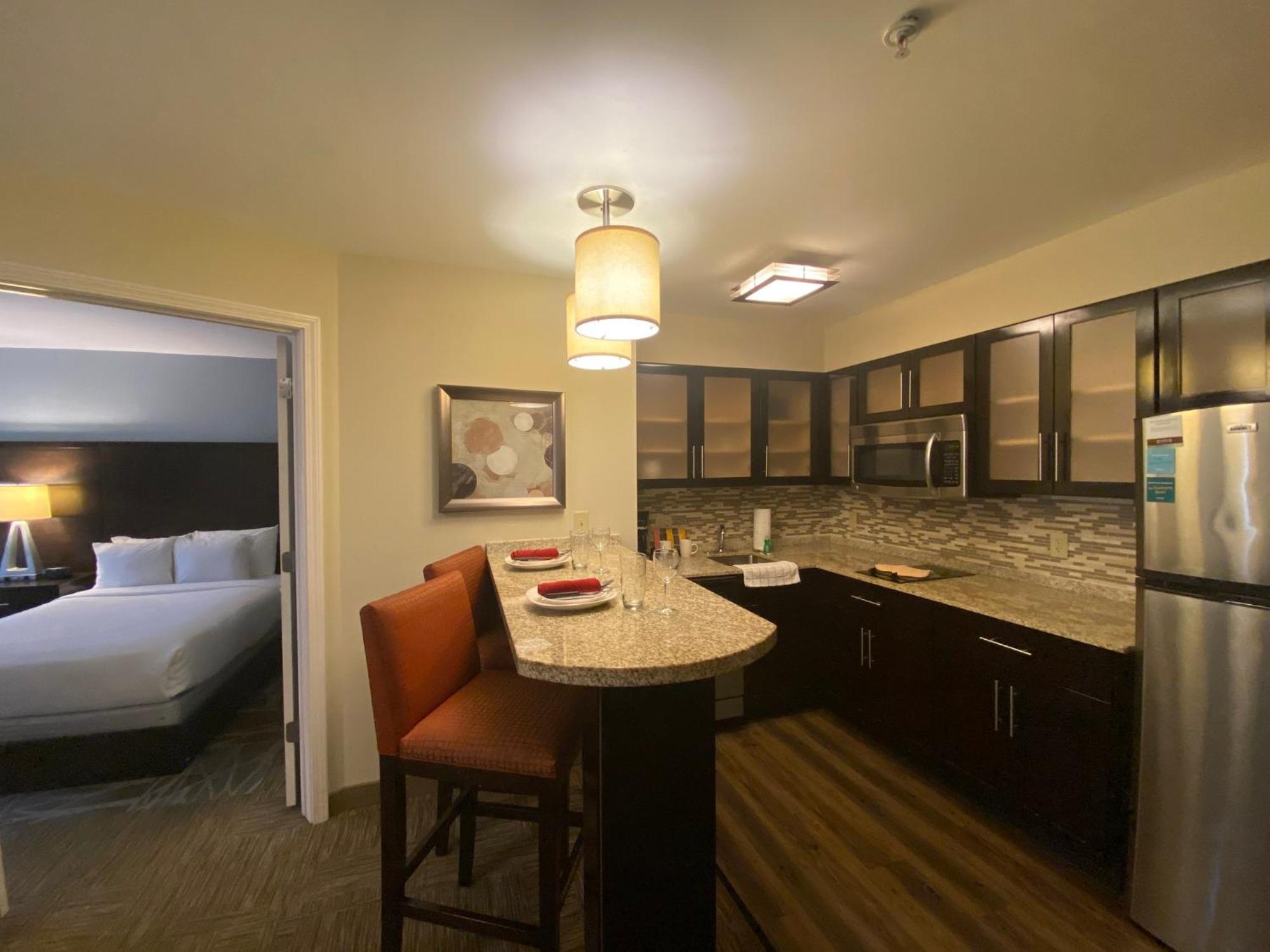 Staybridge Suites Syracuse Liverpool By Ihg מראה חיצוני תמונה