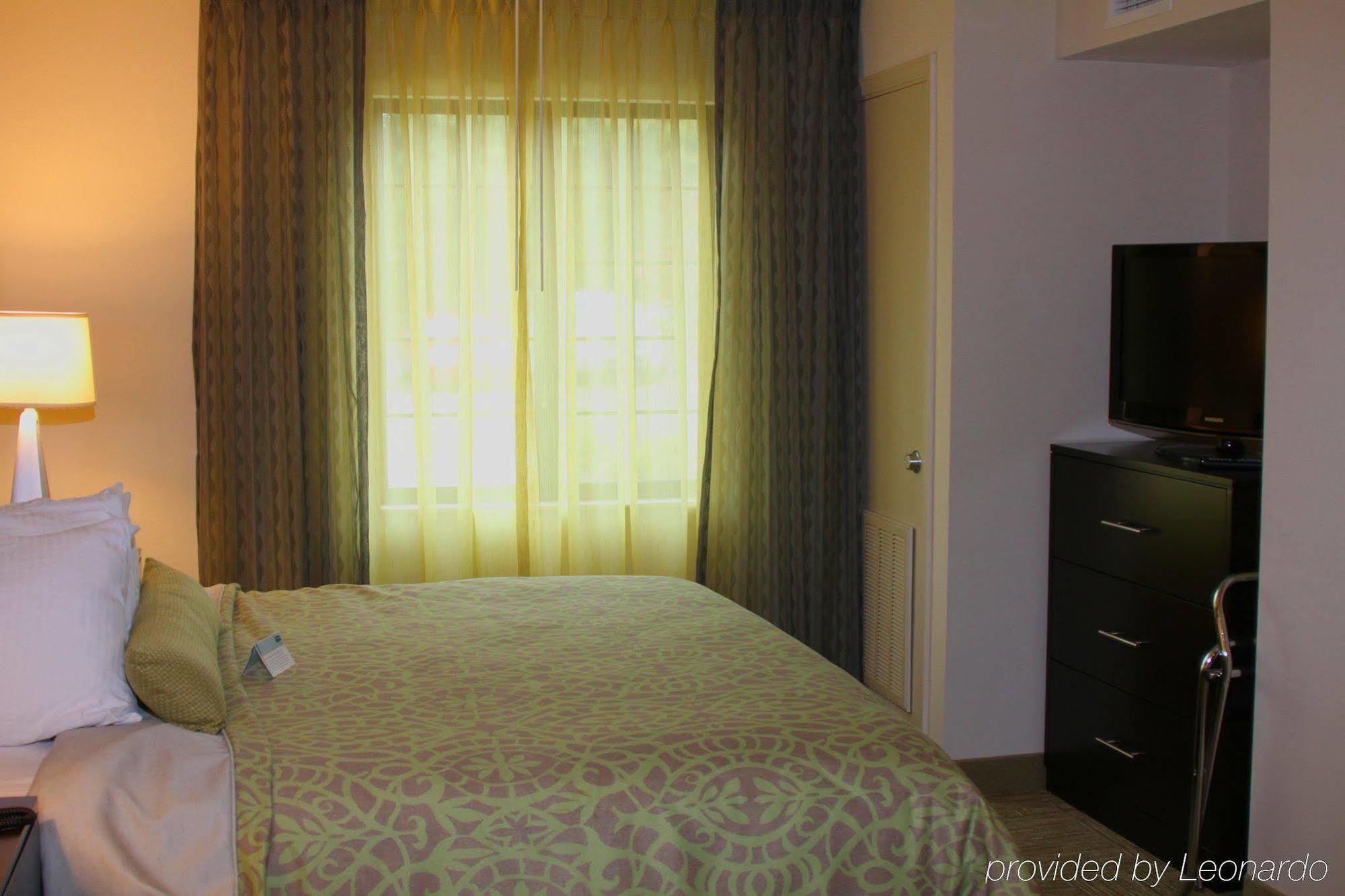 Staybridge Suites Syracuse Liverpool By Ihg מראה חיצוני תמונה